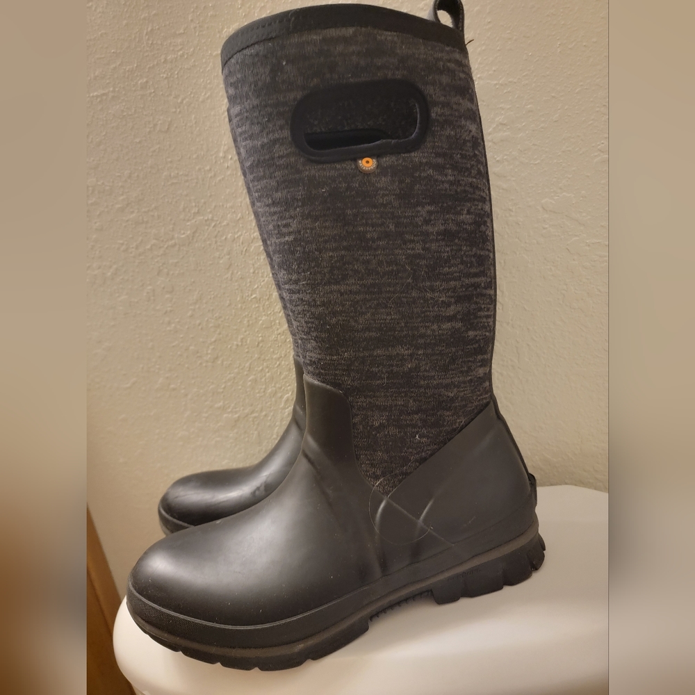 BOGS Tall Crandall Women's